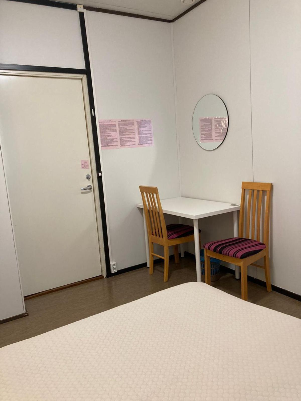 Guesthouse - Kuin Kotonaan Котка Екстериор снимка