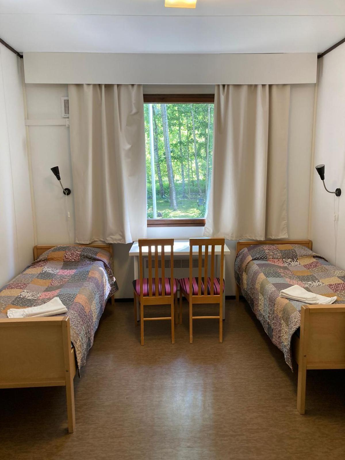 Guesthouse - Kuin Kotonaan Котка Екстериор снимка