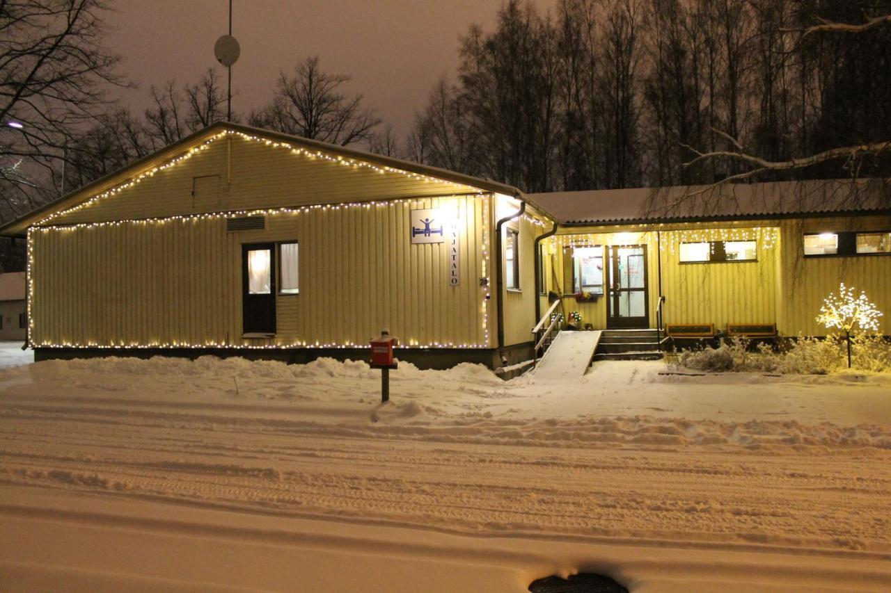 Guesthouse - Kuin Kotonaan Котка Екстериор снимка